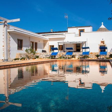 Villa With Trullo And Pool, Alberobello Exteriér fotografie
