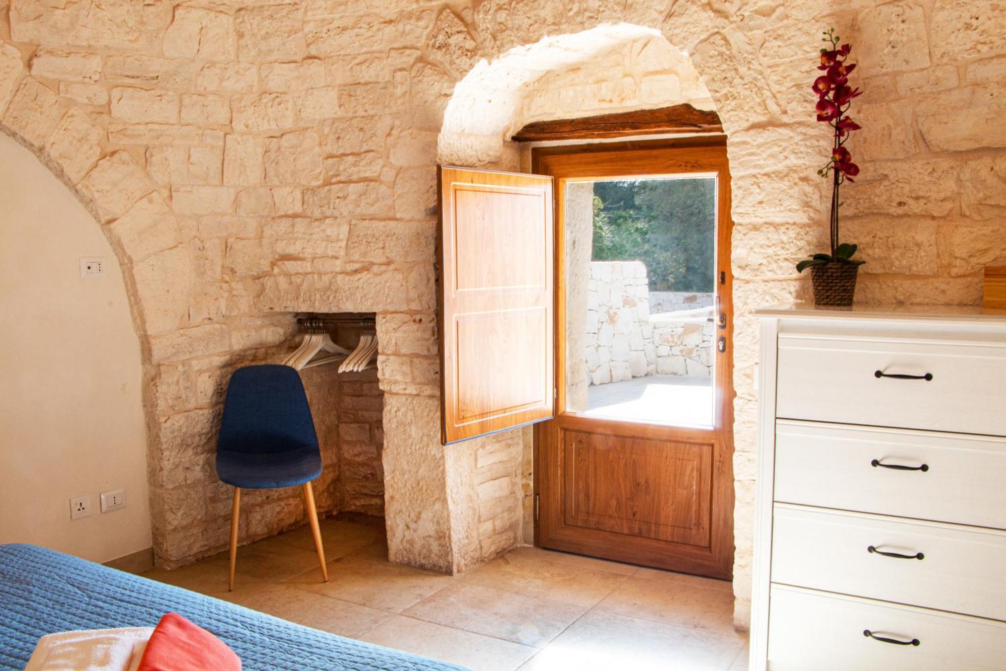 Villa With Trullo And Pool, Alberobello Exteriér fotografie